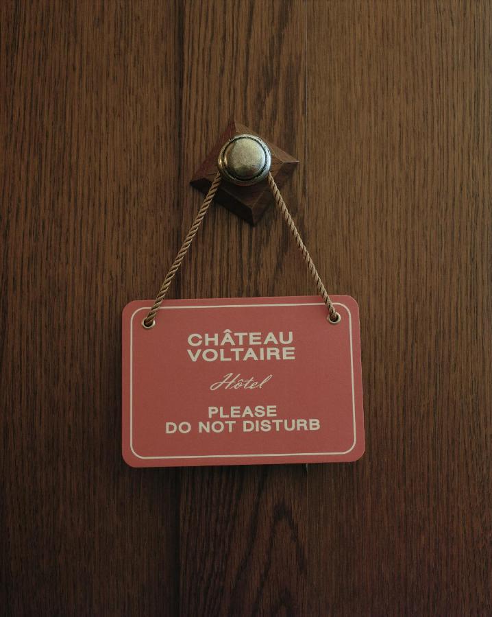 Chateau Voltaire Parigi Esterno foto