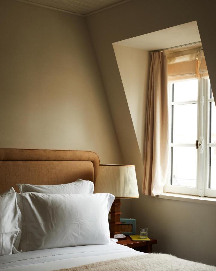 Chateau Voltaire Parigi Esterno foto