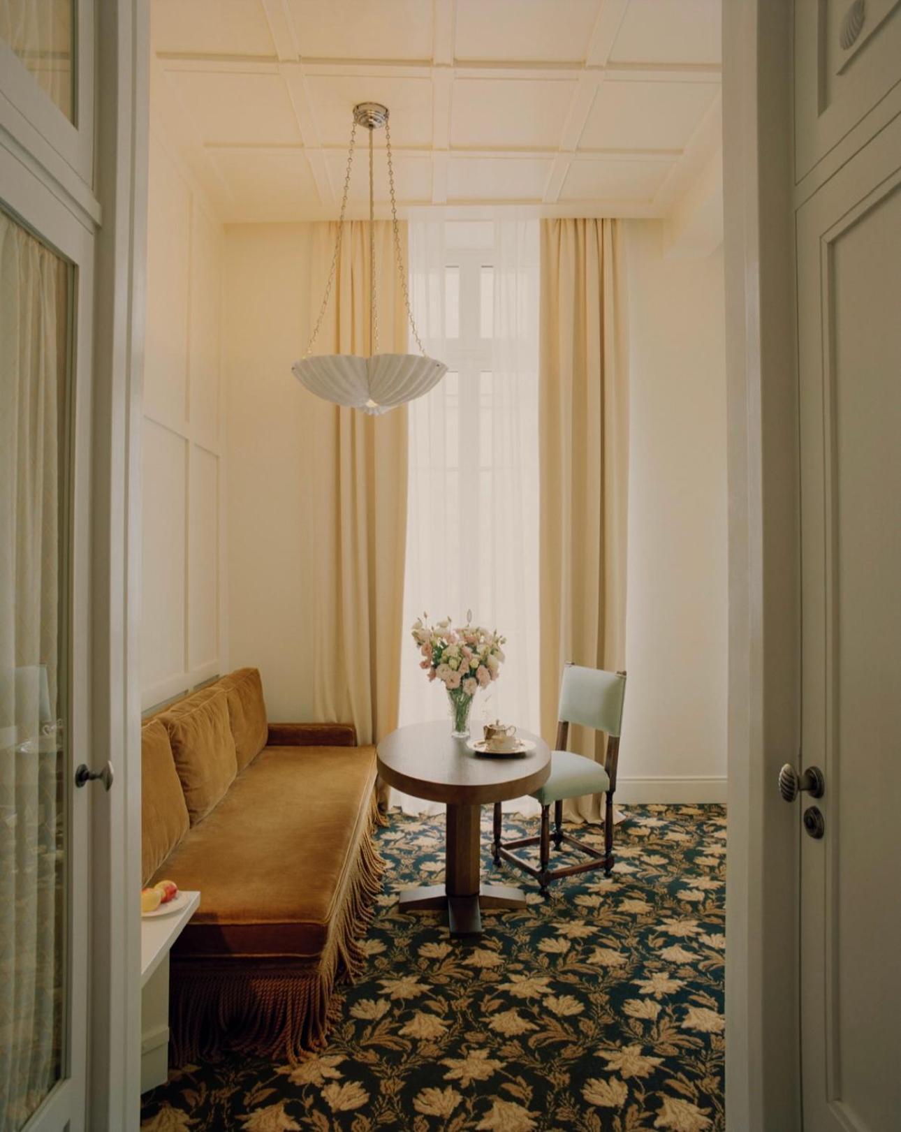 Chateau Voltaire Parigi Esterno foto